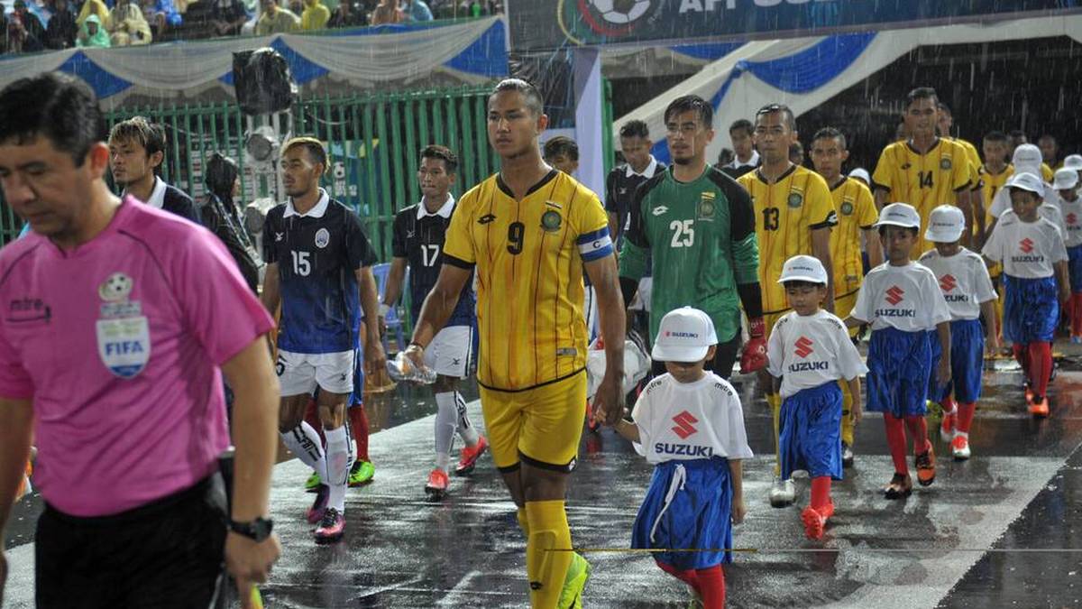 Faiq Bolkiah führt die Nationalmannschaft von Brunei aufs Feld