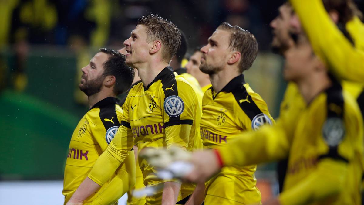 Anschließend geht es mit den Kollegen natürlich auf Jubeltour