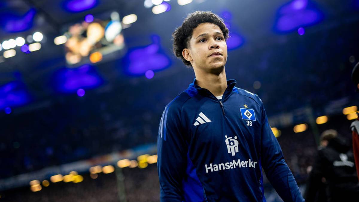 Alexander Rössing-Lelesiit (18, Hamburger SV): Rössing-Lelesiit ist eines der größten Zukunftsversprechen in der Hamburger Jugend. In der Vorbereitung stellte er eine bemerkenswerte Frühform unter Beweis und stand im DFB-Pokal in der Startelf. HSV-Coach Merlin Polzin hält sehr viel von dem Angreifer.  