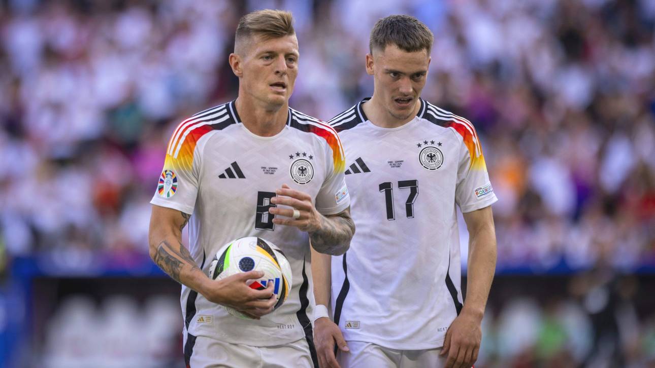 Kroos und Wirtz (r.) zählen zu den Kandidaten