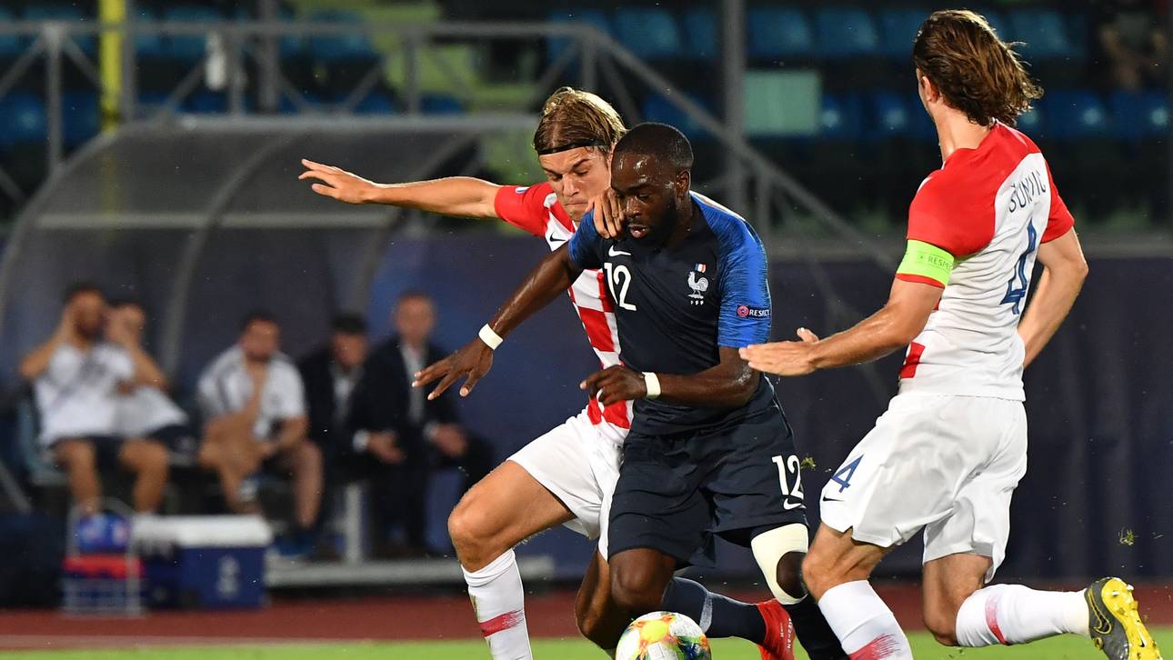 Dembélé köpft Frankreich zum Sieg