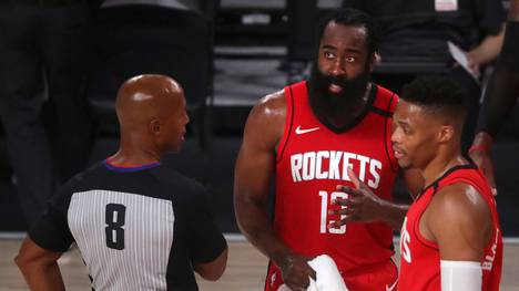 Russell Westbrook (r.) und James Harden spielen gemeinsam für die Houston Rockets