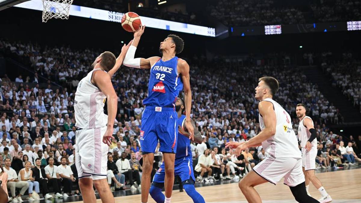 Der 2,24 m große Franzose wird beim olympischen Basketballturnier kaum zu übersehen sein. Mit dem NBA-Rookie des Jahres im Team will Frankreich dem amerikanischen Star-Ensemble trotzen. 