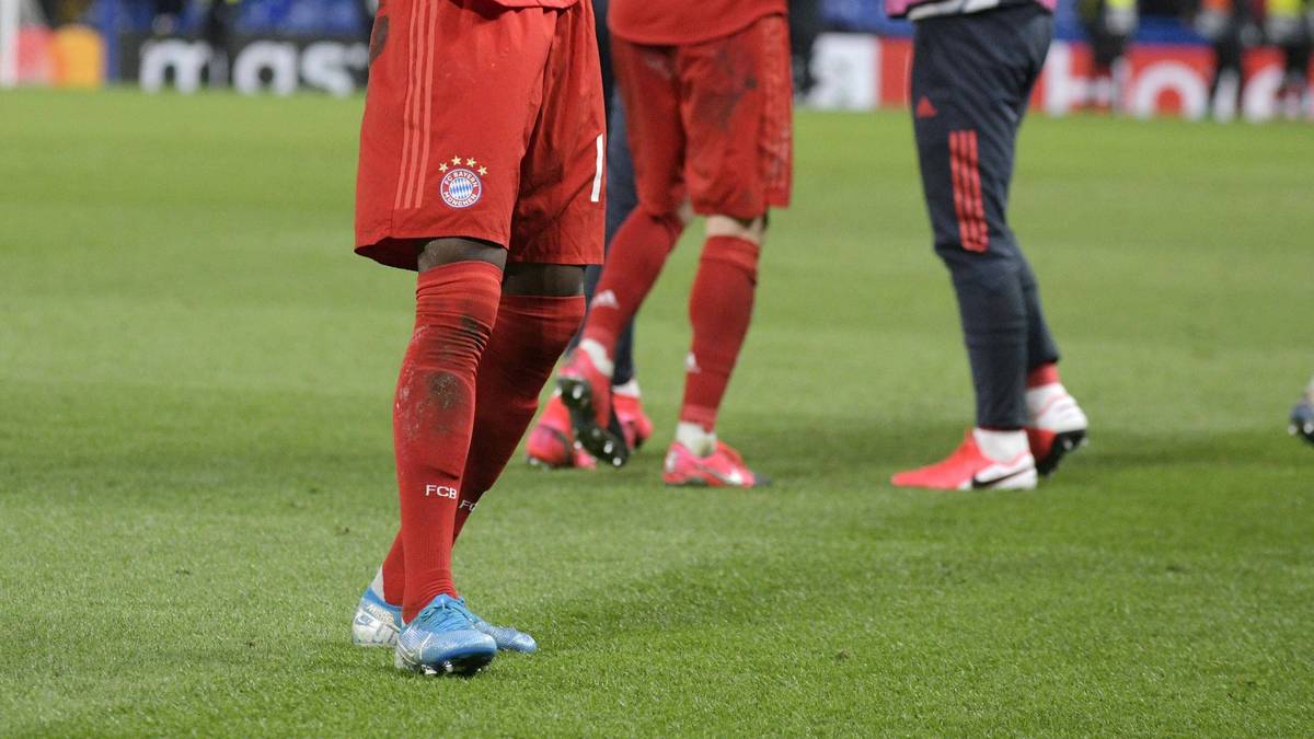 Der FC Bayern nutzt die Corona-Pause, um personell die Weichen für die Zukunft zu stellen. Alphonso Davies seinen Kontrakt bis 2025 verlängert