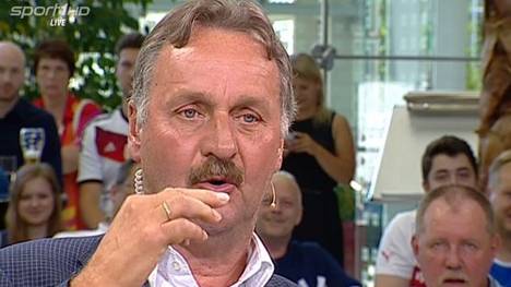 Peter Neururer übte im EM Doppelpass scharfe Kritik an Joachim Löw