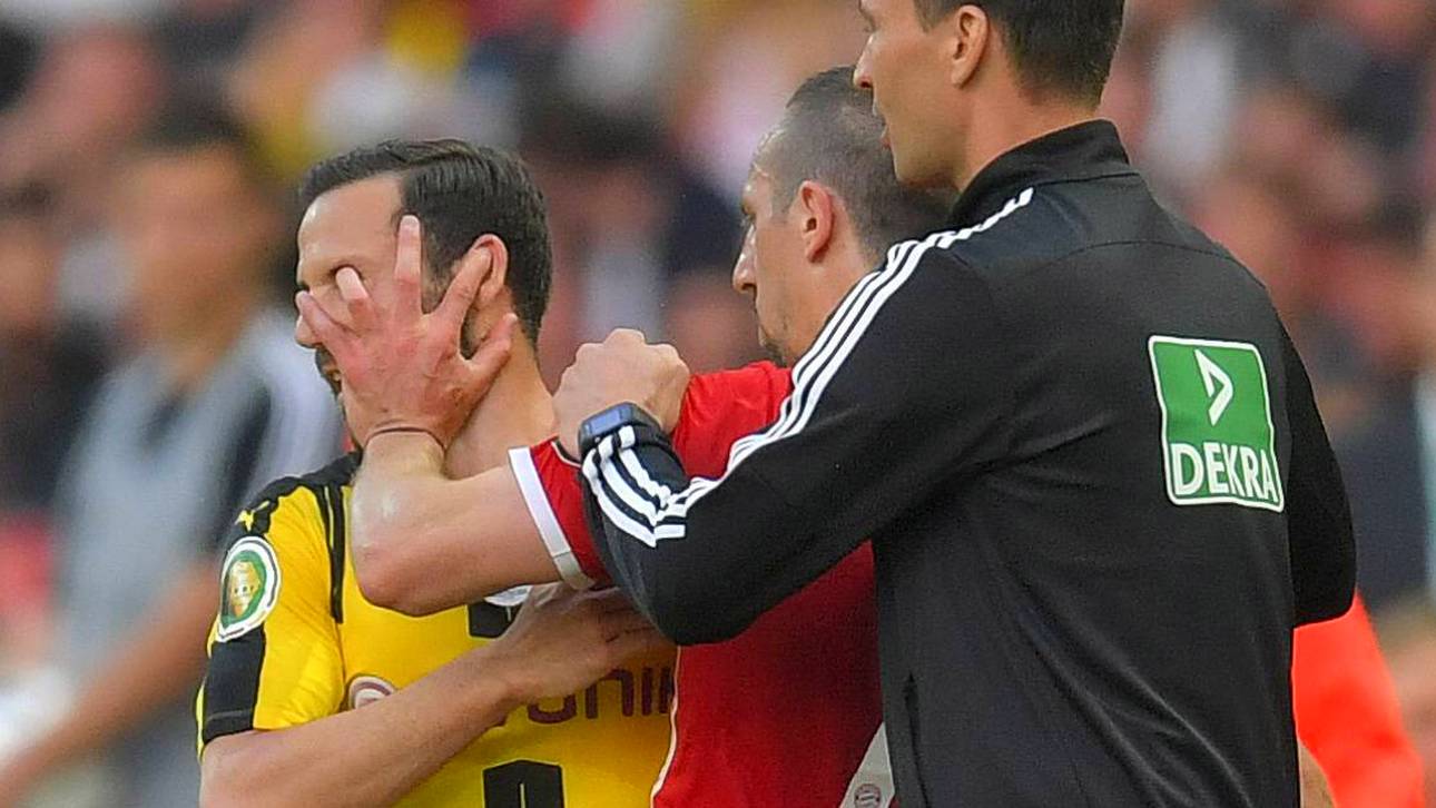 Augenstecher Ribery erzürnt BVB
