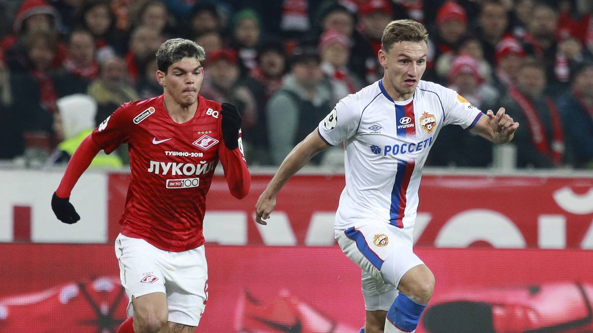 PREMIER LIGA - FEDOR CHALOV (13; ZSKA Moskau/21): In Russland ist das Rennen um die Torjägerkrone noch komplett offen. Aktuell führt Chalov, aber Sardar Azmoun (12), Victor Claesson (11) und Anton Miranchuk (11) haben vor dem letzten Spieltag noch gute Chancen, den 21-Jährigen einzuholen