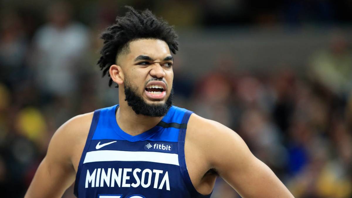 INDIANAPOLIS, INDIANA - JANUARY 17:   Karl Anthony-Towns #32 of the Minnesota Timberwolves against the Indiana Pacers at Bankers Life Fieldhouse on January 17, 2020 in Indianapolis, Indiana.    NOTE TO USER: User expressly acknowledges and agrees that, by downloading and or using this photograph, User is consenting to the terms and conditions of the Getty Images License Agreement. (Photo by Andy Lyons/Getty Images)