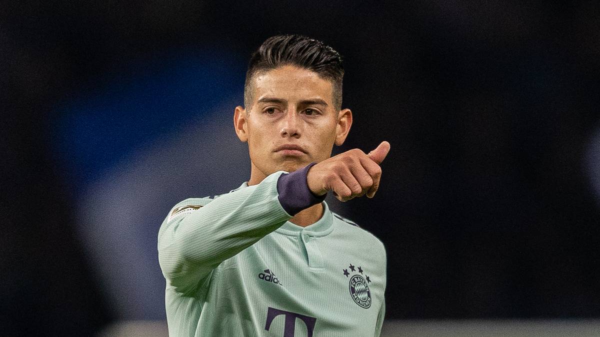 JAMES RODRIGUEZ: Der Kolumbianer kokettiert mehr oder minder offen mit seinem Abgang, lässt seinen Berater dem Vernehmen nach auf ein Treffern mit den FCB-Bossen drängen. Rodriguez soll obendrein intern darüber poltern, dass Kovac im Training zu wenig Impulse setze  - und wenn, dann nur defensiv
