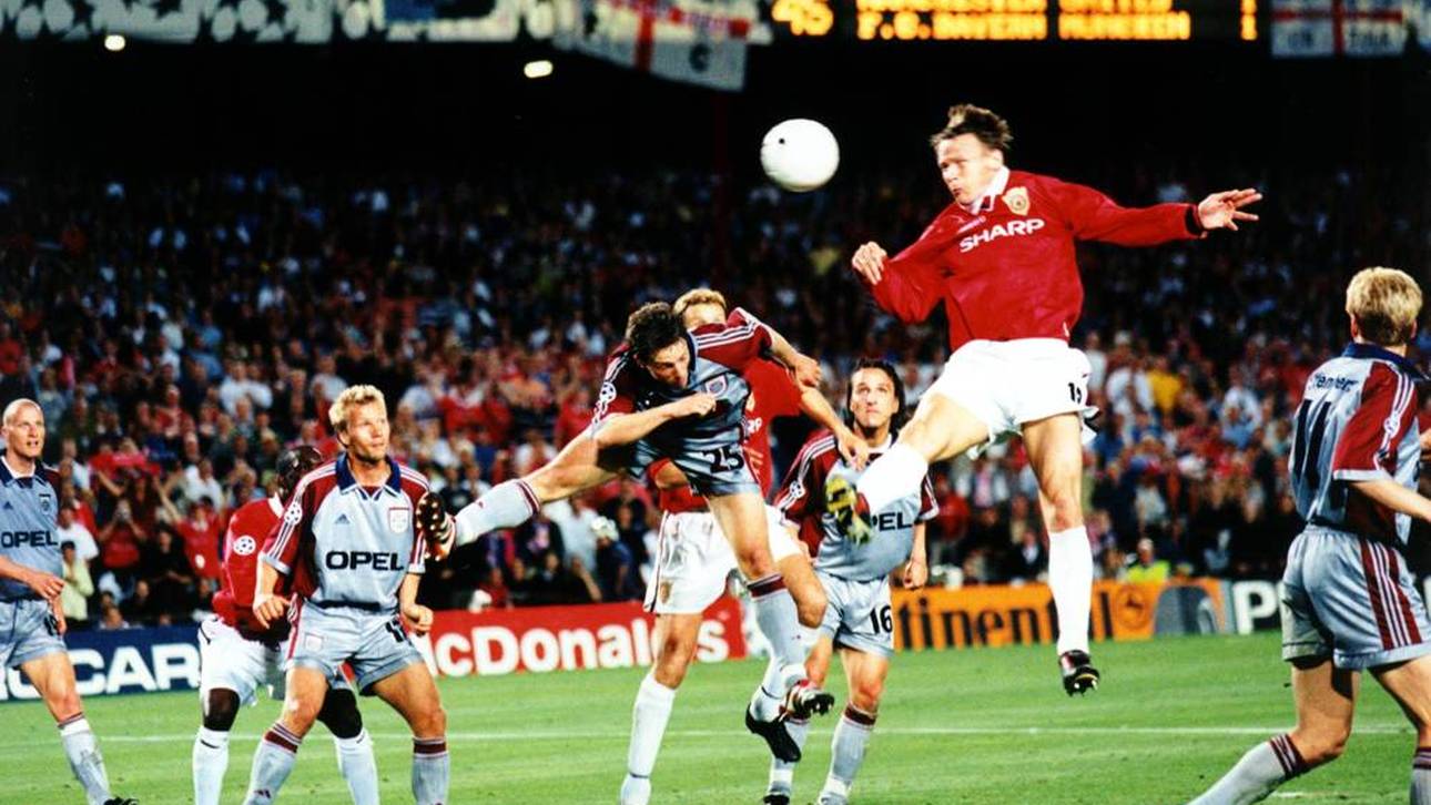 Der FC Bayern und Manchester United kämpften 1999 um den Henkelpott