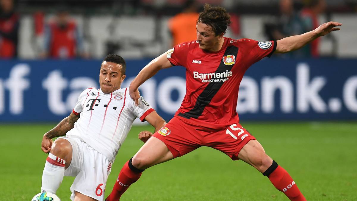 JULIAN BAUMGARTLINGER (bis 62.): Schaltete sich im ersten Durchgang immer mal wieder in die Offensive ein, ließ aber im zweiten Durchgang nach, machte vor dem 1:3 die Lücke für Vorbereiter Thiago auf, wurde wenig später ausgewechselt - SPORT1-Note: 5