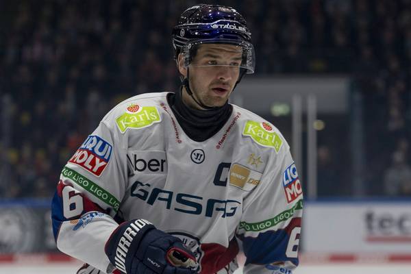 Eisbären feiern Kantersieg