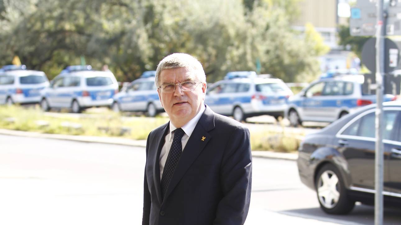 Kritik an Bach wird immer lauter