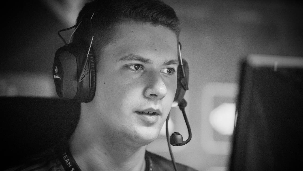 Drama: Secret hält Gehälter zurück