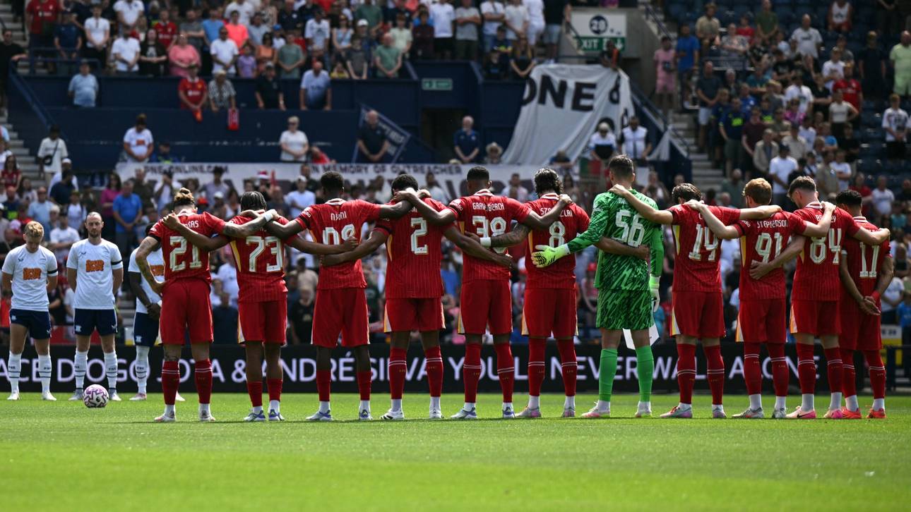 Wirtz nicht im Kader: Liverpool gedenkt Jota bei erstem Test