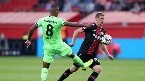 Im Hinspiel rettete Bayer Leverkusen kurz vor Schluss ein Remis gegen Hannover 96