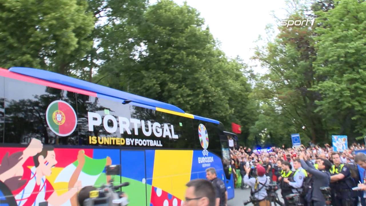 Verrückte Portugal-Ankunft! Hier kommen Ronaldo und Co. am Hotel an