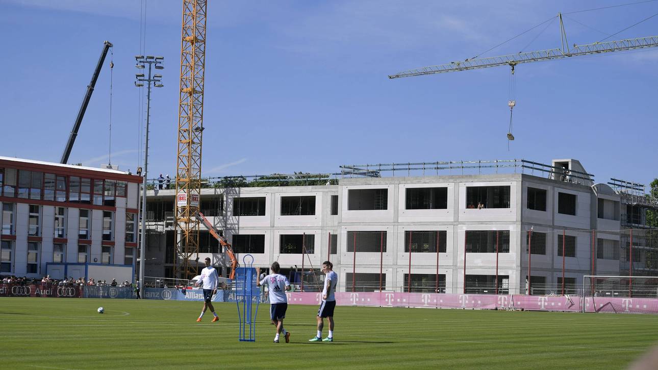 Beim FC Bayern buddeln die Bagger