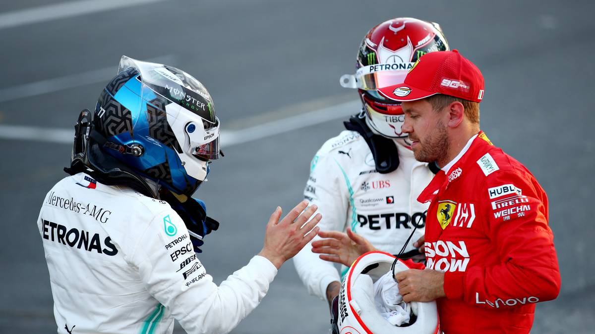 El Mundo Deportivo: "Vettel hat nicht den Hauch einer Chance. Mercedes versenkt zunehmend die Ambitionen von Ferrari, kein Kraut ist gegen die Silbernen gewachsen"