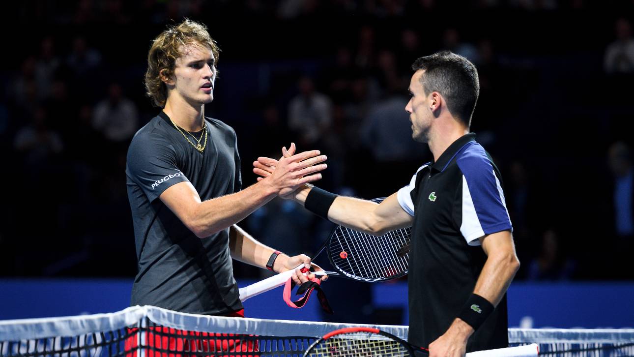 Zverev im Halbfinale von Basel