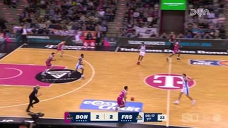Spiel Highlights zu Telekom Baskets Bonn - SKYLINERS Frankfurt