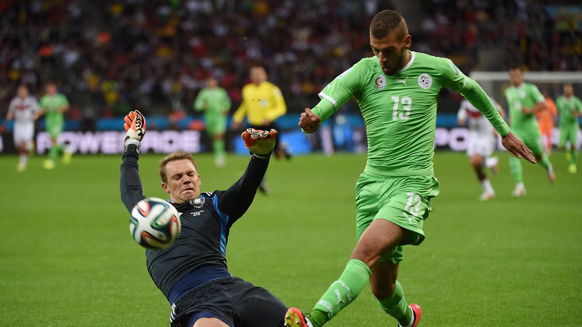 MANUEL NEUER: Unvergessen bleiben seine Ausflüge im Achtelfinale gegen Algerien, die ihm 2014 den Spitznamen "Manu, der Libero" einbrachten. Mit starken Paraden und lediglich vier Gegentoren hatte der damals 28-Jährige maßgeblichen Anteil am Titelgewinn in Rio.