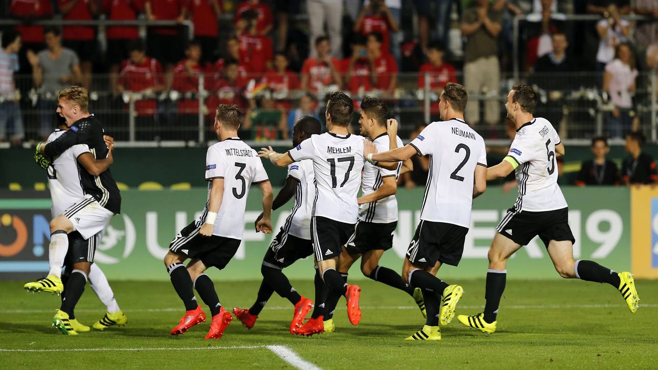 Elfer-Wahnsinn: U19 fährt zur WM