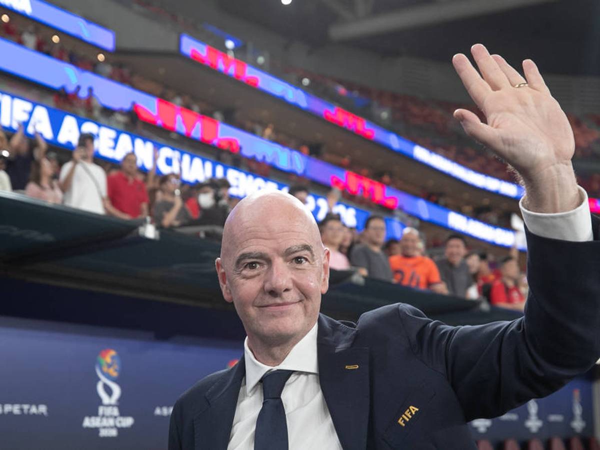 42 Fragen an Infantino