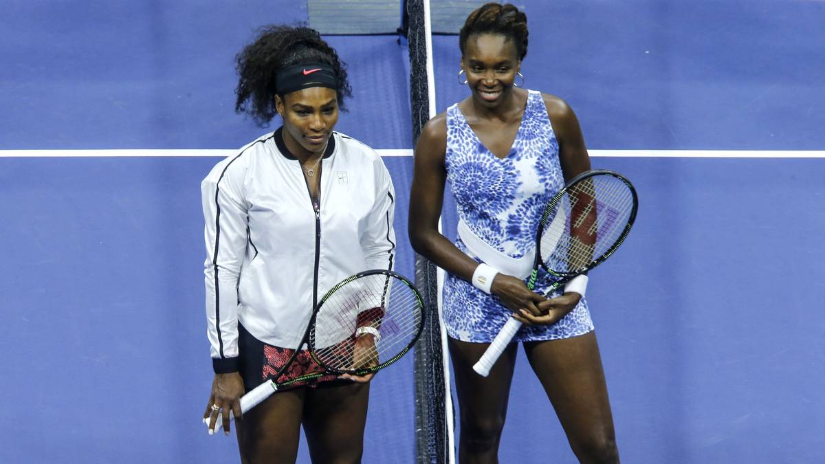 Tag 9 der US Open steht ganz im Zeichen des Sister Act - dem Viertelfinalduell zwischen Serena (l.) und Serena Williams