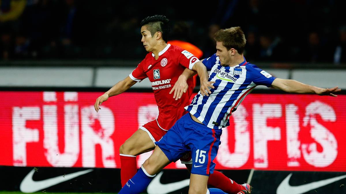 PLATZ 4: Sebastian Langkamp (r., Hertha BSC, Innenverteidiger) - gewonnene Zweikämpfe: 66,85 Prozent