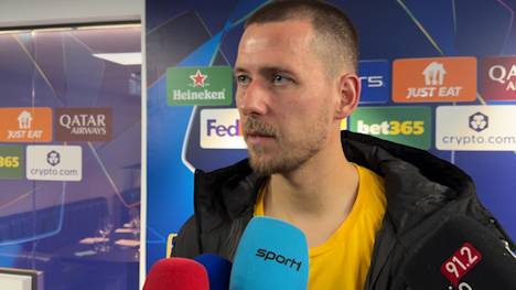 Waldemar Anton verliert mit Borussia Dortmund 1:4 gegen Manchester City - und analysiert im Anschluss schonungslos, woran es haperte. 