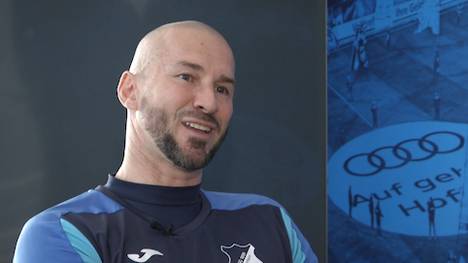 Christian Ilzer musste schon um seinen Trainerstuhl bei der TSG Hoffenheim bangen - und formte seine Mannschaft nun zum Überraschungsteam der Bundesliga. 