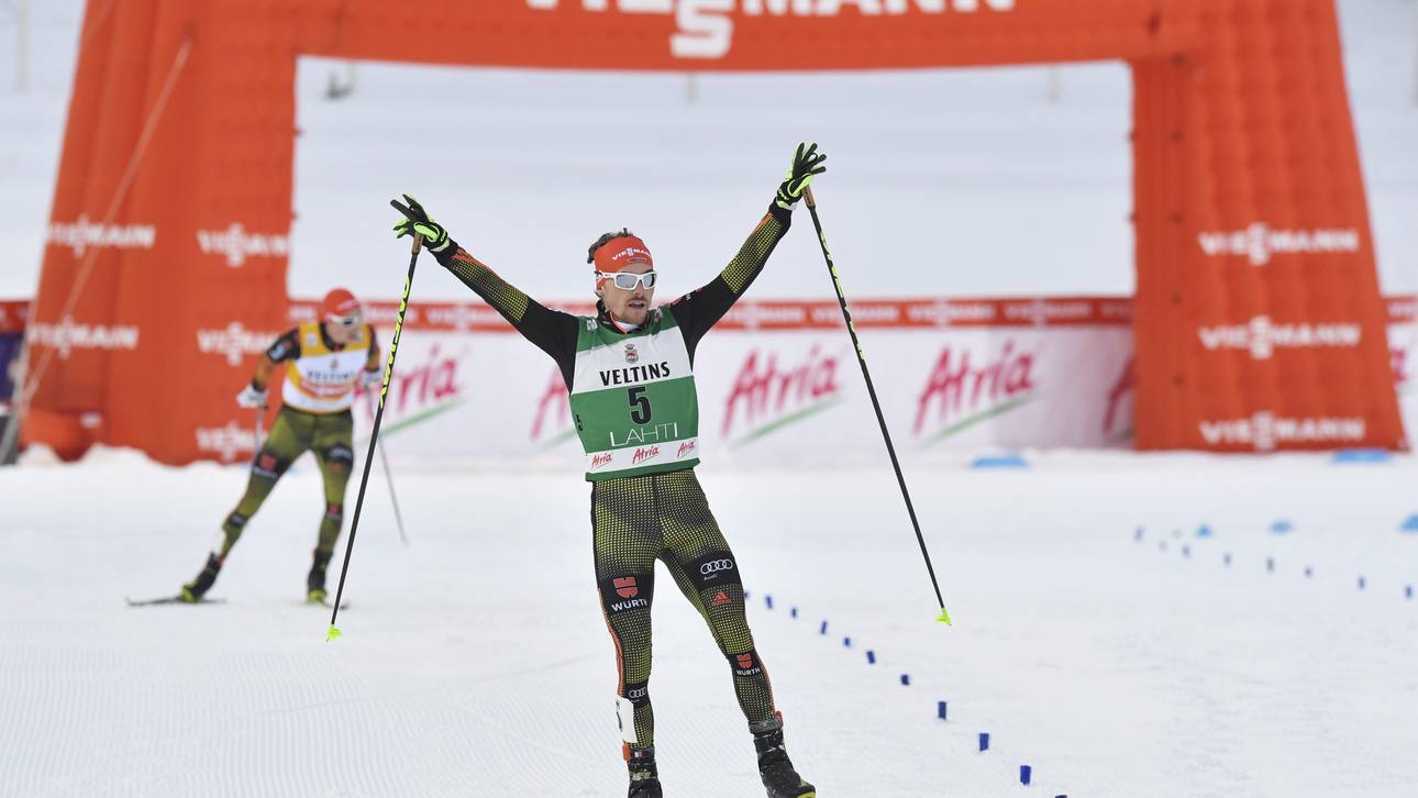 Kompakt: Hattrick für Kombinierer