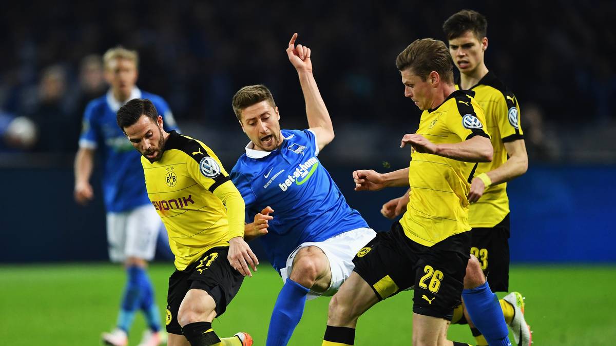 JENS HEGELER: Zweikampfstark, vermochte den verletzten Darida spielerisch aber nicht adäquat zu ersetzen. Vergab zudem Herthas einzige Chance in der ersten Hälfte kläglich. SPORT1-Note: 5