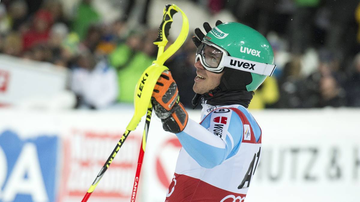 Im Ziel fehlen ihm sieben Zehntel. Neureuther ist enttäuscht