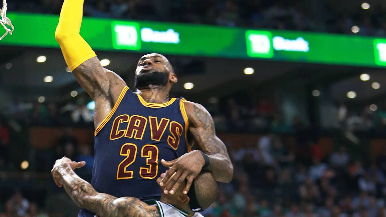 LeBron James nahm Isaiah Thomas aufs Poster