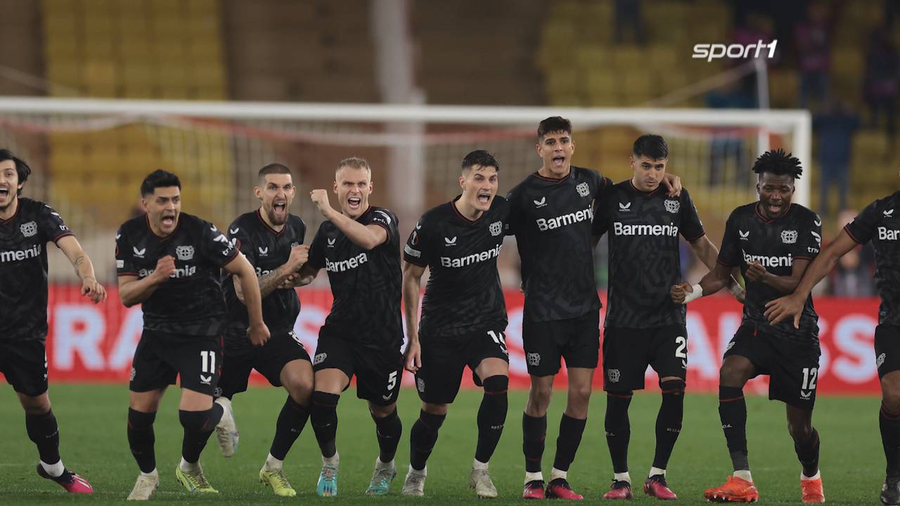 Bayer Leverkusen erleichtert nach dem Weiterkommen in der Europa League