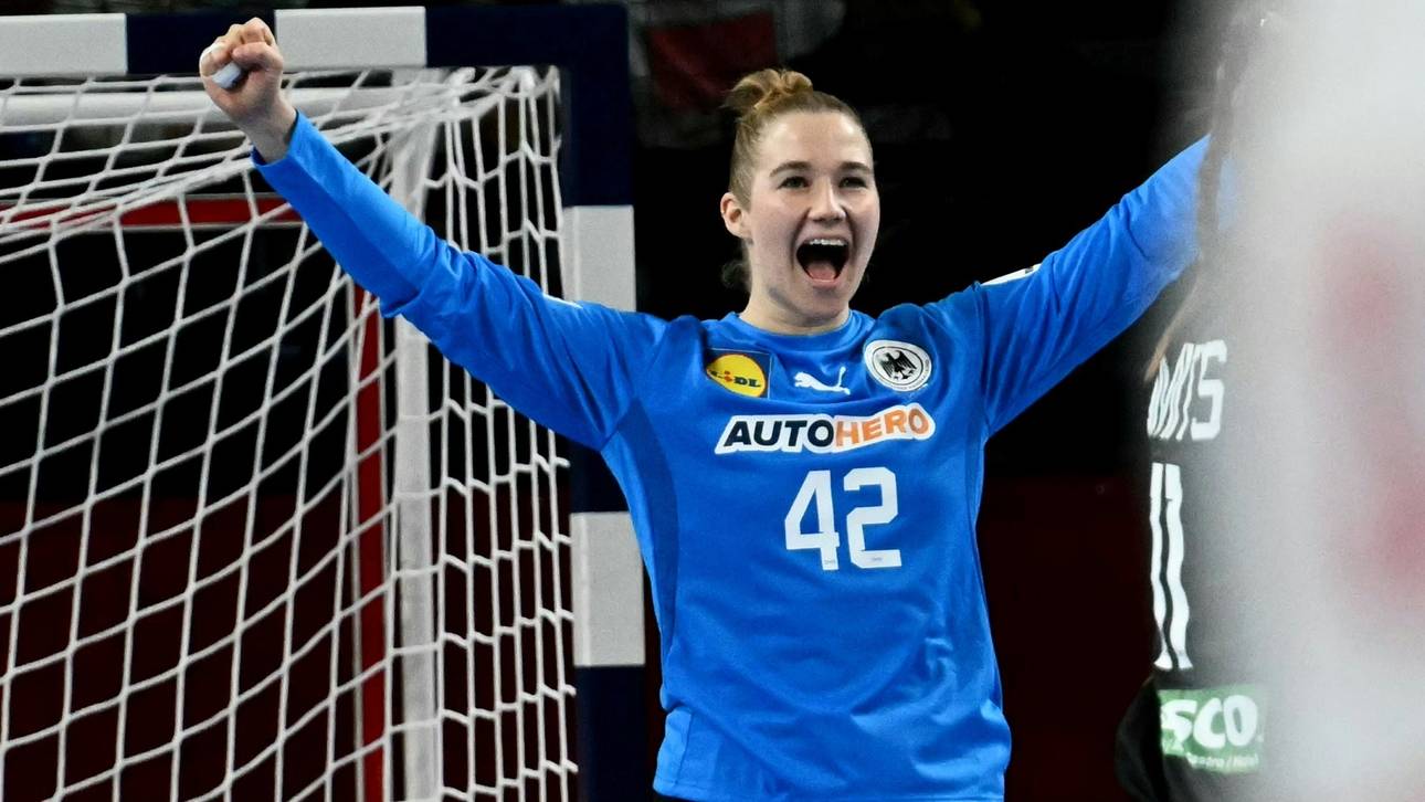 Kantersieg gegen Schweiz: DHB-Frauen wahren Halbfinal-Chance