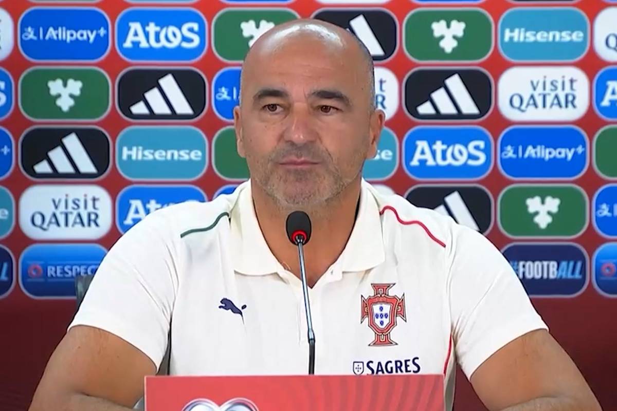 Nach dem Tod von Diogo Jota spricht Portugals Trainer Roberto Martínez über die Trauer im Team. Jotas Wunsch, die WM zu gewinnen, sei nun eine besondere Kraft und zusätzliche Motivation für die Mannschaft.