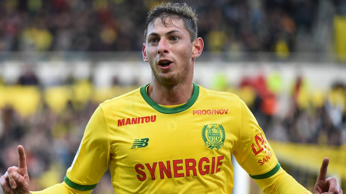 PLATZ 7 - EMILIANO SALA (FC Nantes): 13 Tore - 12 (Ligue 1) + 1 (Coupe de la Ligue)