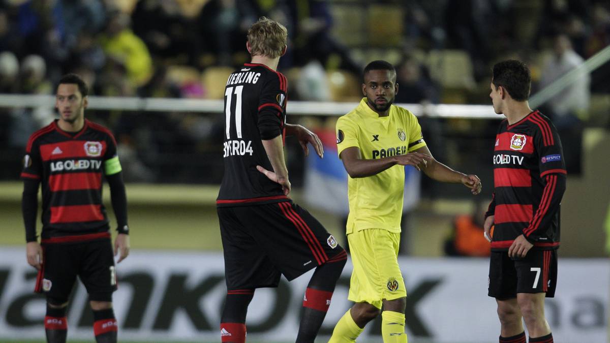 Bayer Leverkusen steht nach einer enttäuschenden 0:2-Pleite beim FC Villarreal kurz vor dem Achtelfinal-Aus in der UEFA Europa League. Die Mannschaft von Roger Schmidt versagt im Kollektiv. Die Werkself in der SPORT1-Einzelkritik