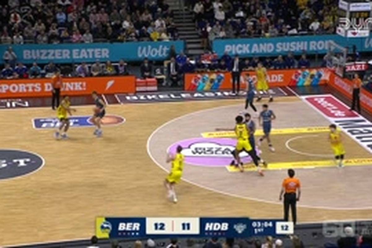 Spiel Highlights zu ALBA BERLIN - MLP Academics Heidelberg