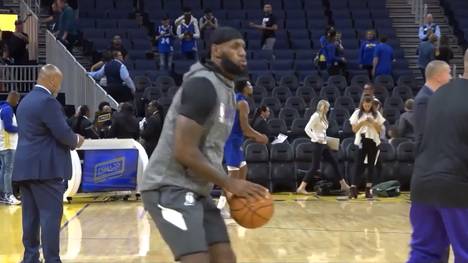 LeBron James kritisiert die ständigen Diskussionen rund um ältere Sportstars und die Frage, wann diese ihre Karriere beenden würden. Er zieht einen Vergleich zu Musikern wie Bruce Springsteen oder den Rolling Stones.