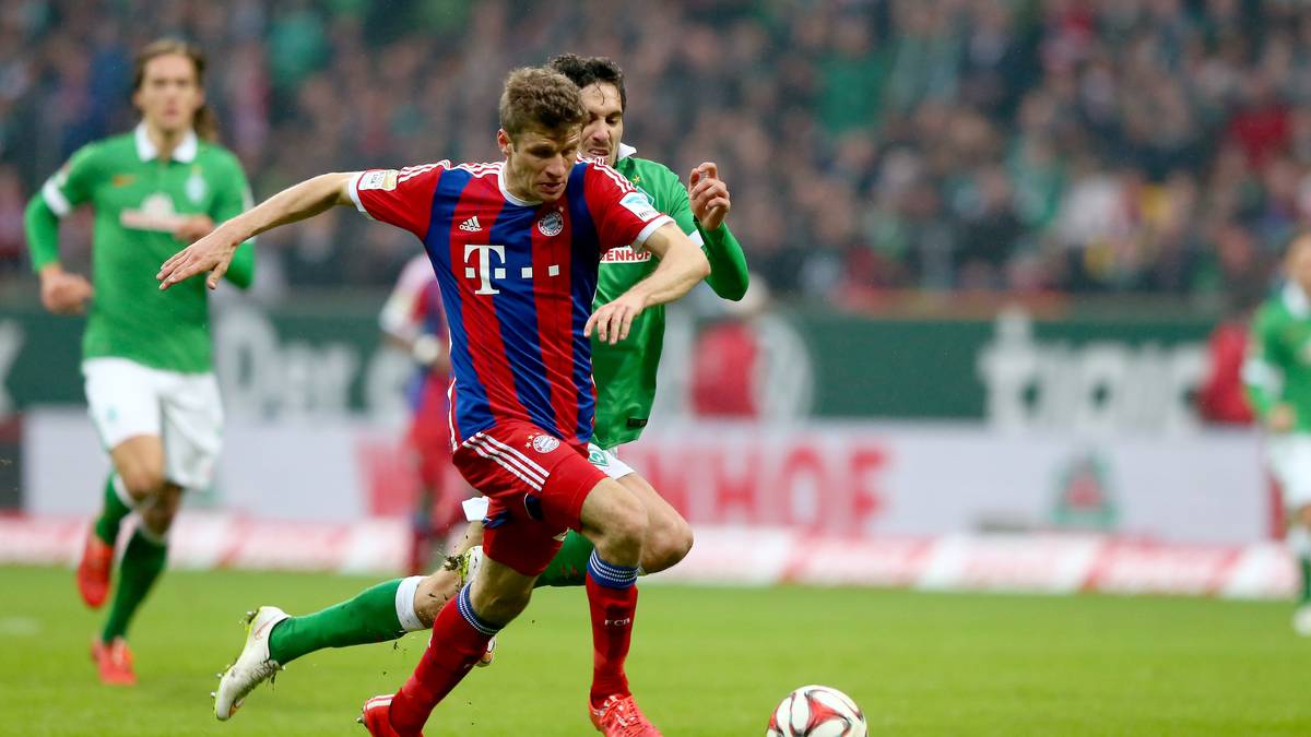 3. Mehr Stars gibt es in keinem anderen Bundesliga-Spiel. Bei den Bayern (sechs amtierende Weltmeister) sticht neben Bastian Schweinsteiger, Manuel Neuer und vielen anderen Hochkarätern vor allem Thomas Müller heraus. Mit 21 Punkten (zwölf Tore, neun Vorlagen) ist der Nationalspieler der beste deutsche Scorer der Liga - und obendrein eine bayerisch-launige Kultfigur