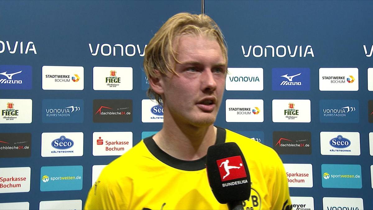 Borussia Dortmunds Julian Brandt spricht im Interview über das Remis gegen den VfL Bochum.