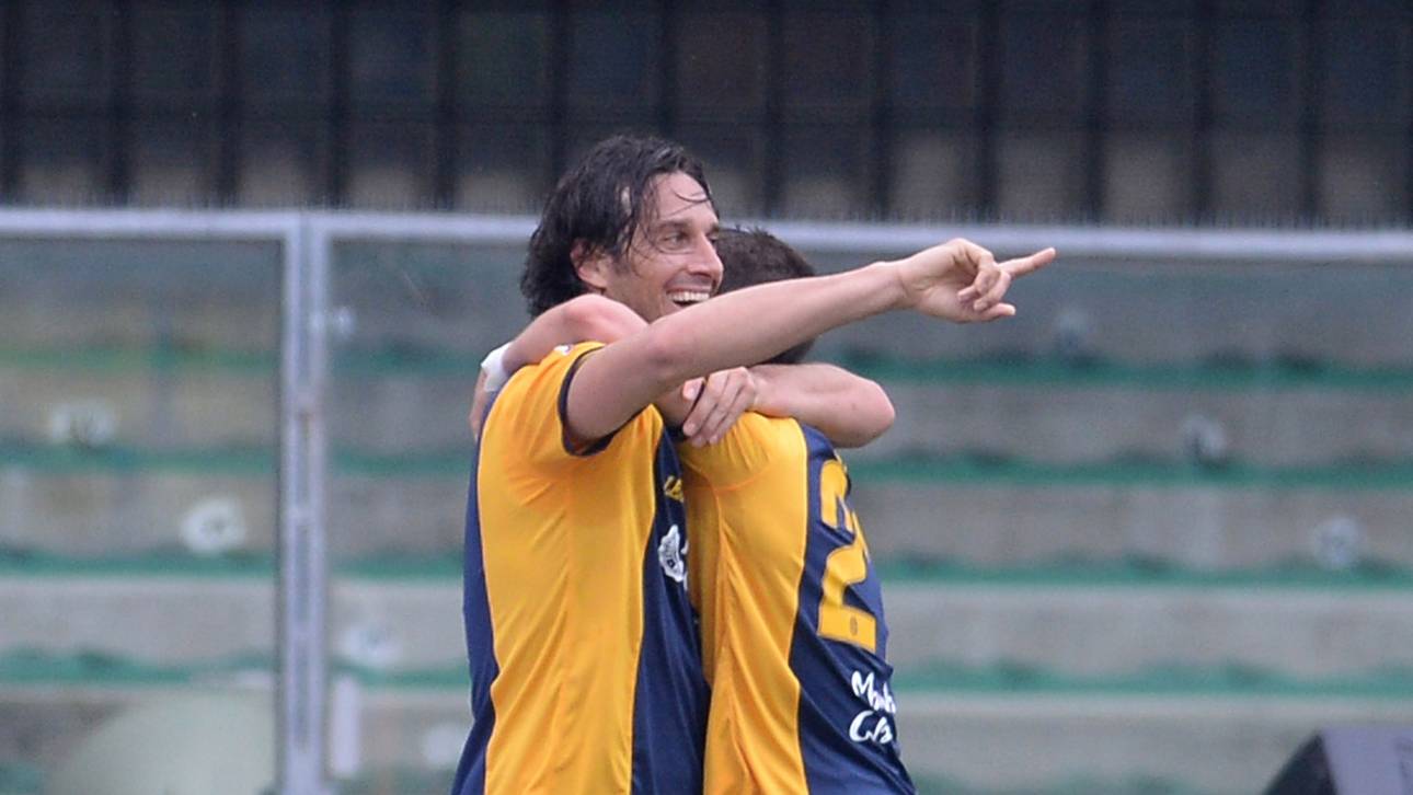Toni verlängert bei Hellas Verona