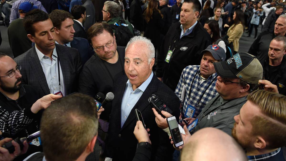 Gefragter Gesprächspartner war auch Jeffrey Lurie, seines Zeichens Eigentümer der Philadelphia Eagles