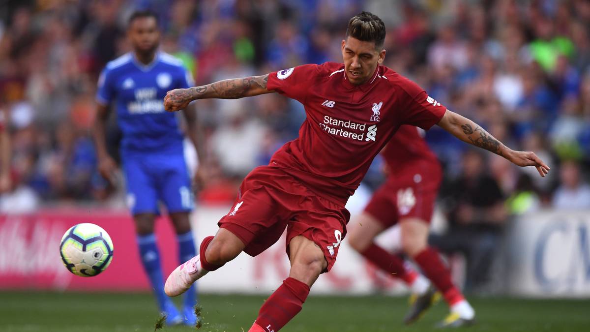 PLATZ 11 - ROBERTO FIRMINO: Der Brasilianer vom FC Liverpool ist sicher ein anderer Spielertyp als seine Stürmerkollegen, läuft beim Klopp-Team aber als (falsche) Neun auf. War mit zwei Treffern mitverantwortlich für das Weiterkommen in der Champions League gegen Porto und glänzt als mitspielender Stürmer sowie mit seinen Pressing-Qualitäten