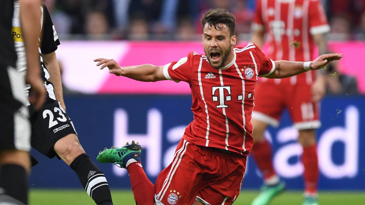 Juan Bernat (25/Vertrag bis 2019): Ein Wechsel des Spaniers ist im Sommer wahrscheinlich. Er selbst soll seine Wechselabsichten laut "Sport Bild" bei den Bayern hinterlegt haben. Kam in dieser Saison bislang nur auf elf Einsätze in der Bundesliga.
SPORT1-Urteil: Reicht nicht für die Champions-League-Spitze