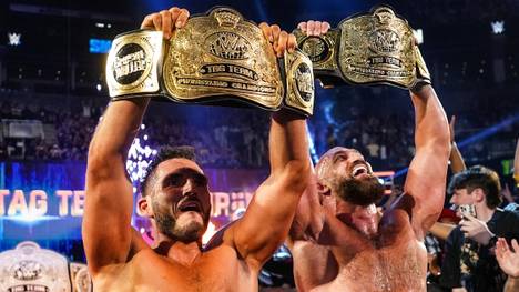 Johnny Gargano und Tommaso Ciampa sind neue WWE Tag Team Champions